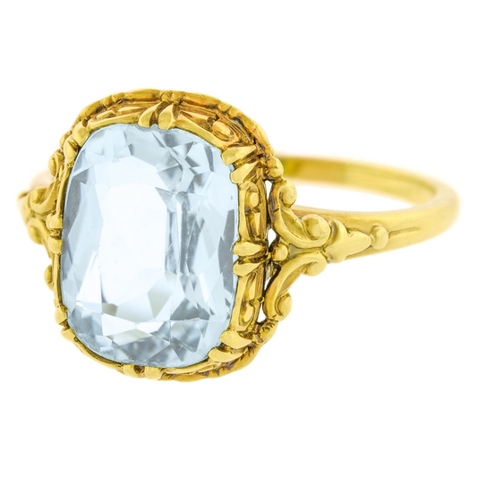 Charming Art Deco Aquamarine Ring