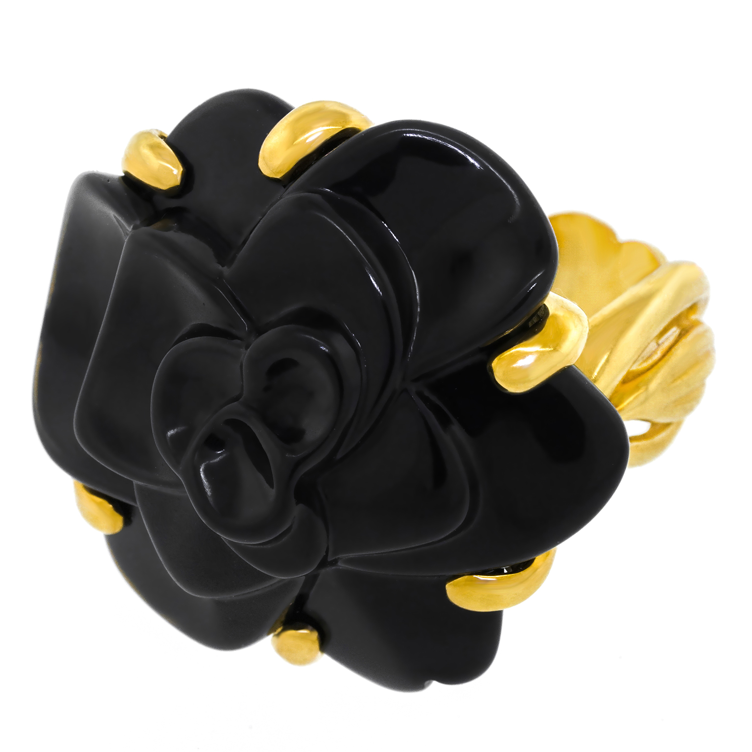 24521 Chanel Onyx and Gold Camellia Ring 18k