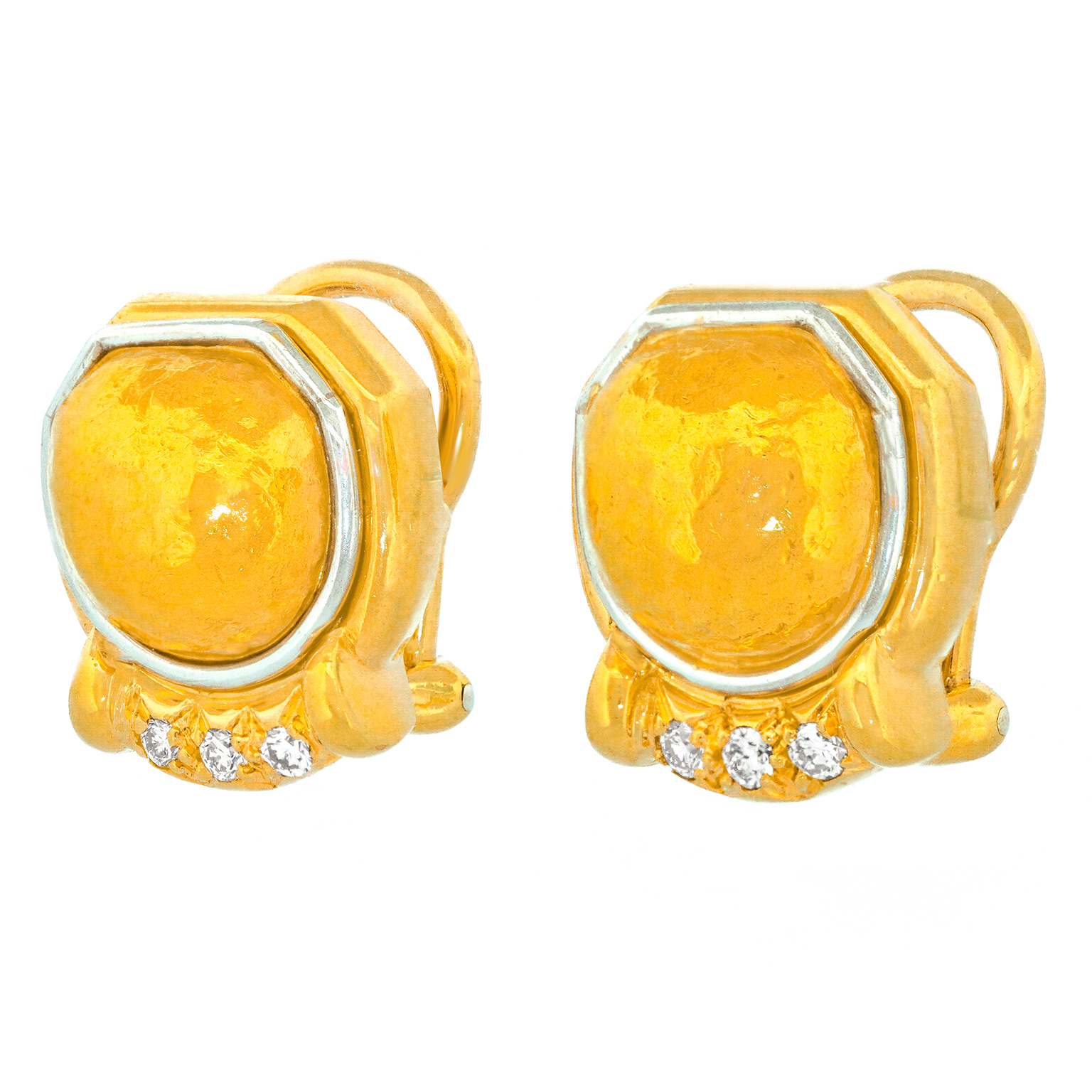 24913 Chaumet Diamondset Gold Earrings