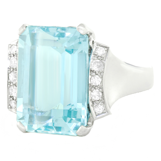 Sixties Aquamarine and Diamond Ring