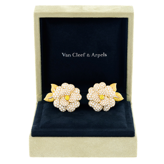 #26514 - Van Cleef & Arpels Spectacular Camellia Earrings