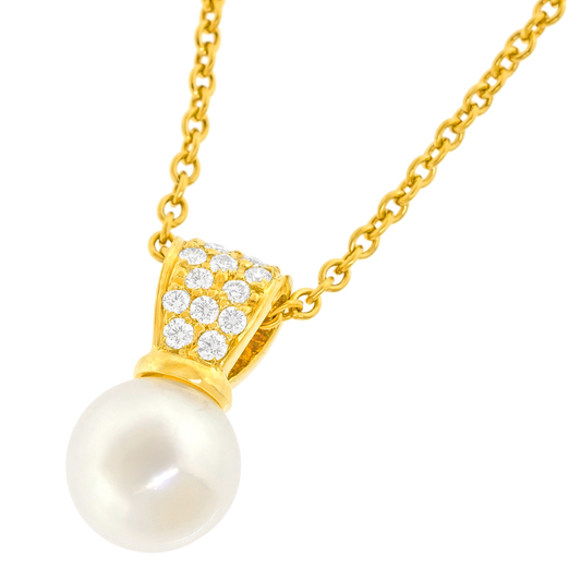 #27089 -  Mikimoto Pearl and Diamond Necklace