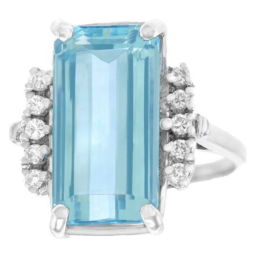 #27385 - Sixties Modern Aquamarine and Diamond Ring