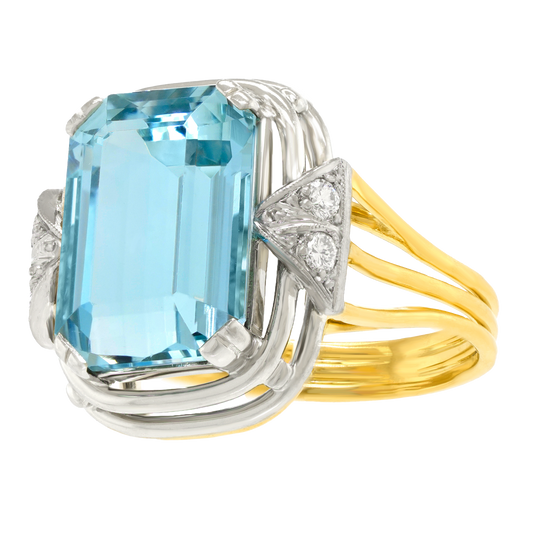 #27993 - Sixties Aquamarine Ring Swiss